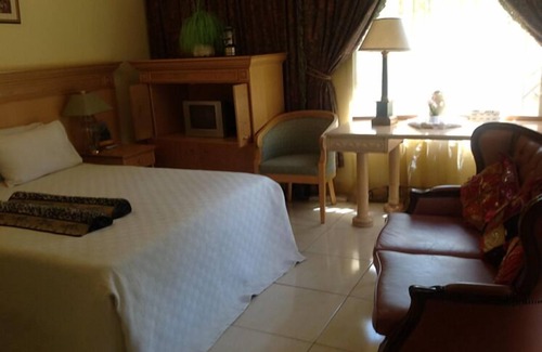 Tembisa House | The View Guest House