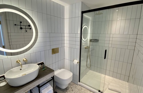Eastbourne Seafront Hotel | The View Hotel