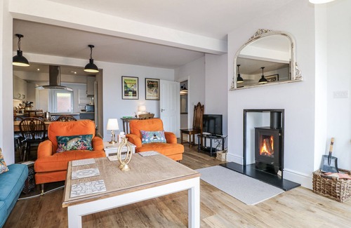 Knockerdown Cottage | THE VIEW @ ORCHARD VIEW, luxury holiday cottage in Hognaston