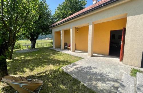 Cetinje Municipality House | The Viewpoint House - Njeguši