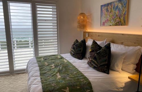 Trafalgar Villa | The Villa At Nakai
