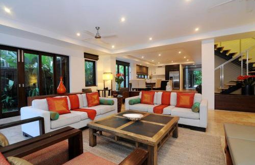 Port Douglas Villa | The Villa at Temple - A Luxury Resort Hideaway