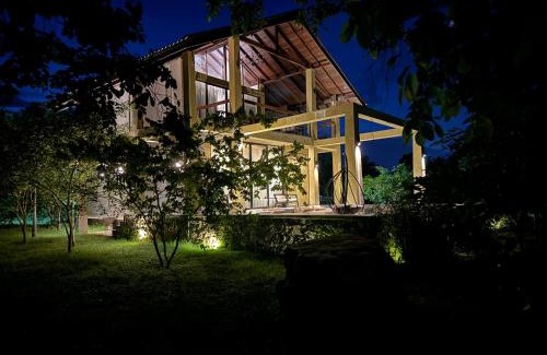 Attikulama Villa | The Villa Lakeshore