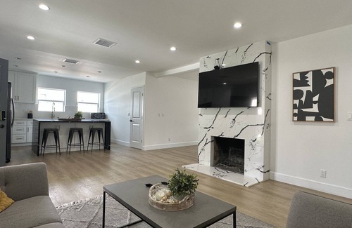 Valley Village House | The Village House - close to it all!