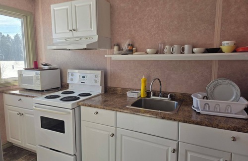 Algoma District Hotel | The Village Inn Motel