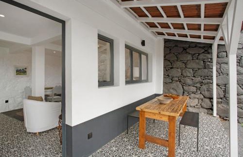 Canico Ski Chalet | The Village Loft