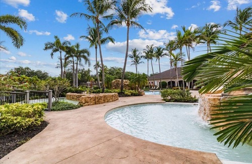 Vineyards Villa | The Vineyards, 2 King Beds, Sauna, Pool & Spann