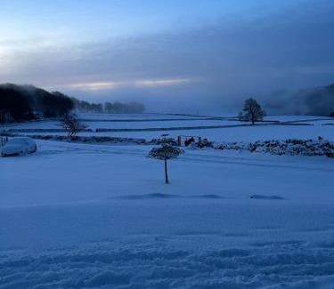 Buxton House | The Vogue Lodge