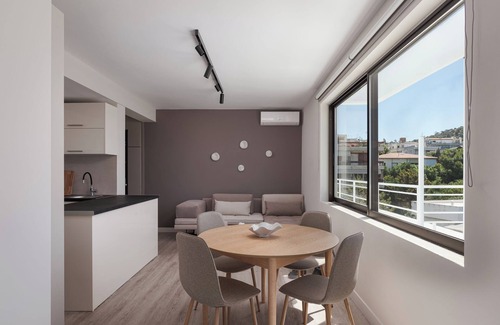 Vouliagmeni Apartment | The Vouliagmeni Penthouse