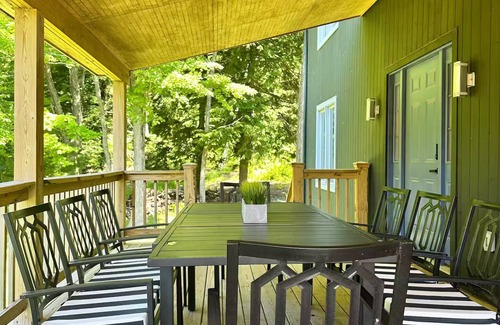 Hunter Ski Chalet | The Vue - A Mountain Chalet in the Catskills