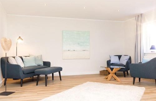 Neerdar House | The Waldhaus Modern retreat