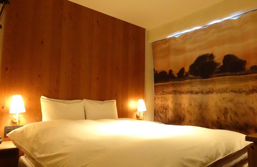 Nishishinsaibashi Hotel | The Wall Hotel