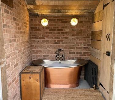 Nantwich Apartment | The Walled Garden at Cheshire Boutique Bathhouse