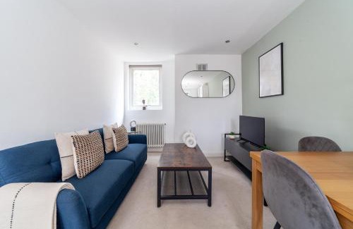 Plaistow and Sundridge Apartment | The Wandsworth Flat