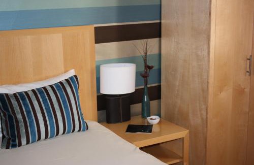 Warwick Town Centre Hotel | The Warwick Arms Hotel - The Coaching Inn Group