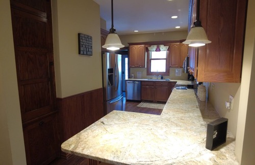 Wisconsin Dells House | THE WASHINGTON HOUSE - A 4-Bedroom Home 1 Block from Downtown Wisconsin Dells