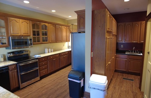 Wisconsin Dells House | THE WASHINGTON HOUSE - A 4-Bedroom Home 1 Block from Downtown Wisconsin Dells