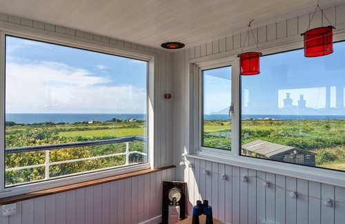Pendeen House | The Watchtower at Western Watch by Interhome