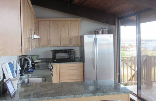 Scarborough House | The Waterfront Deckhouse-Pine Point Beach Waterfront Property