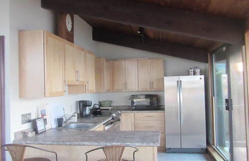 Scarborough House | The Waterfront Deckhouse-Pine Point Beach Waterfront Property