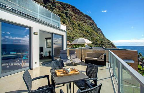 Jardim do Mar Apartment | The Wave House - Two Bedroom Flat