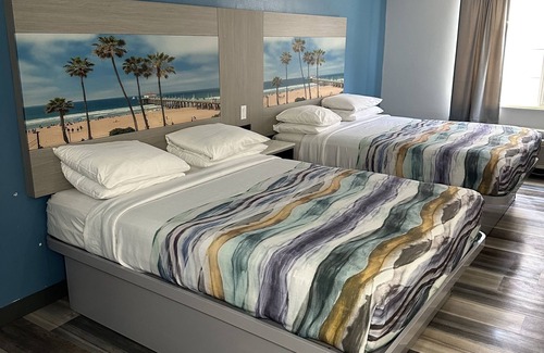 Manhattan Beach Hotel | The Wave Manhattan Beach