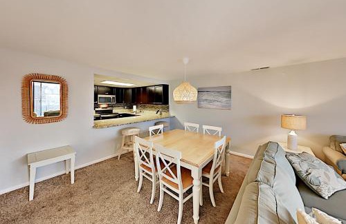 North Ocean City Apartment | The Waves Condo Unit 106