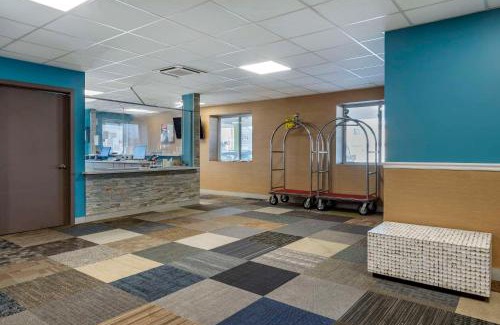 Wildwood Hotel | The Waves Hotel, an Ascend Collection Hotel