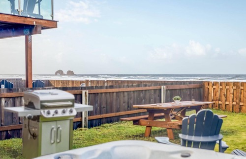 Rockaway Beach House | The Weather Gauge