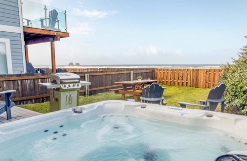 Rockaway Beach House | The Weather Gauge