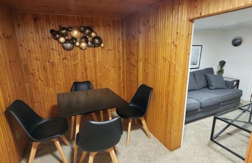 Kitchener Apartment | The Weber Suite