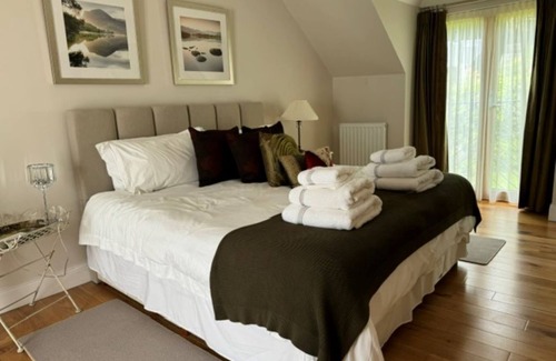 Aberfeldy Apartment | The Wee Cosy Nook - perfect for couples or independent travellers.