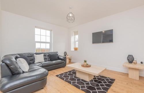 Bannockburn House | The Wee White Cottage