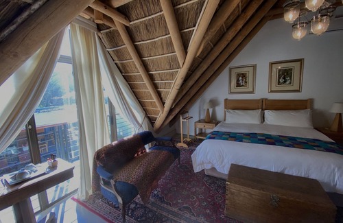 Eikenbosch House | The Welgemoed Guest House