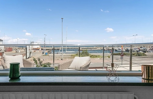 Tejn House | The well-appointed cottage has two floors and offers sea views from the house and the property.