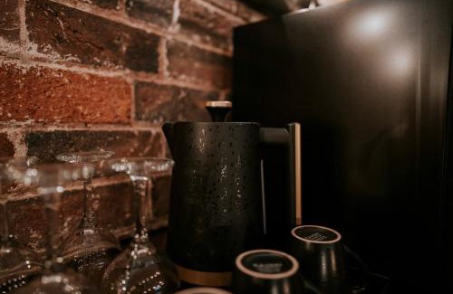 Stourbridge House | The Well Cellar