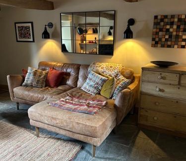 Tideswell House | The Well Yard, Tideswell