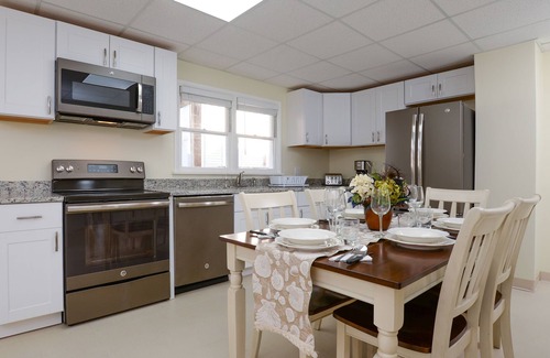 Ocean City Hotel | The Wellington Hotel & Suites Oceanblock