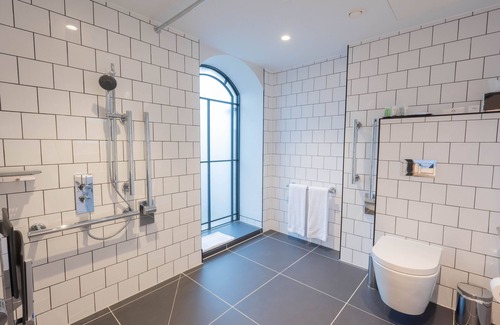Euston Hotel | The Wesley Camden Town
