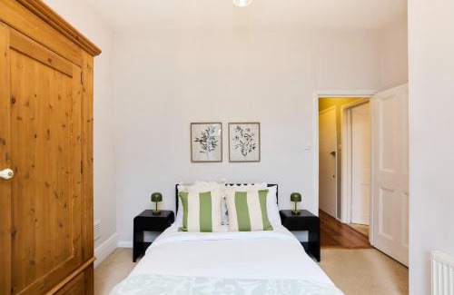 Camden Apartment | The West Hampstead Place - Inviting 2BDR Apartment