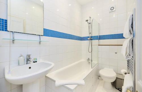 Camden Apartment | The West Hampstead Place - Inviting 2BDR Apartment