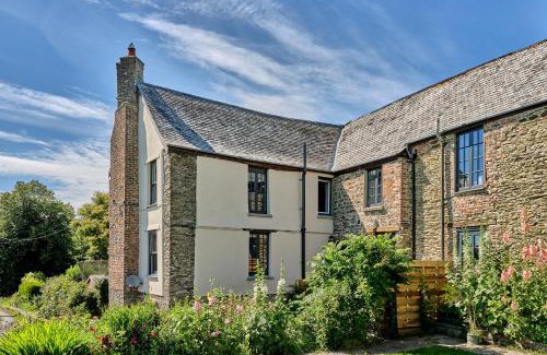 Barnstaple House | The West Wing