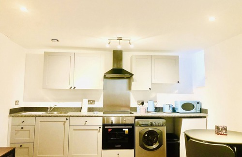 Torquay City Centre House | The Westbank