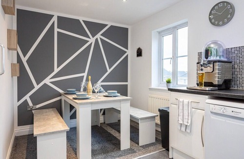 Wigan House | The Westbourne Short Stay