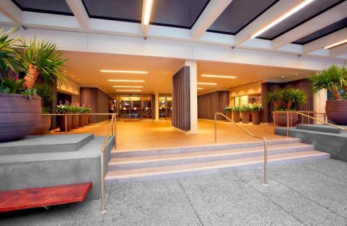Financial District Hotel | The Westin Bonaventure Hotel & Suites, Los Angeles