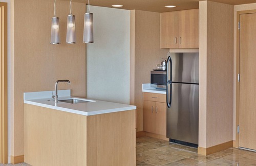 Dupont Hotel | The Westin Denver International Airport