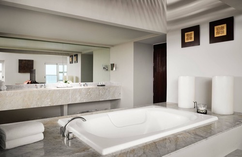 Downtown Cancun Hotel | The Westin Resort & Spa, Cancun
