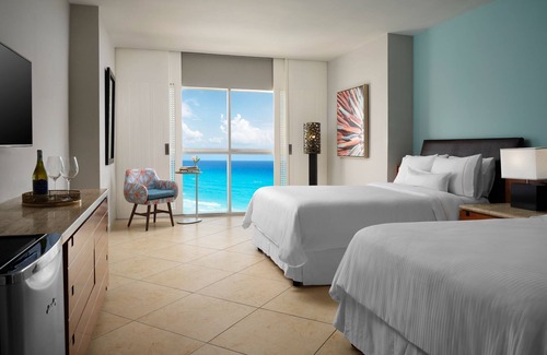 Downtown Cancun Hotel | The Westin Resort & Spa, Cancun