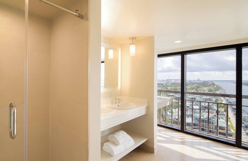 Harbour Island Hotel | The Westin Tampa Waterside