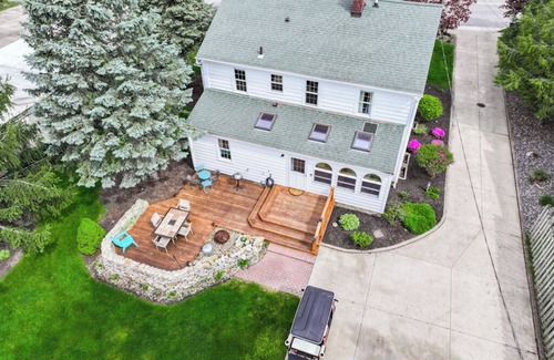 Geneva-on-the-Lake House | The Westlake House